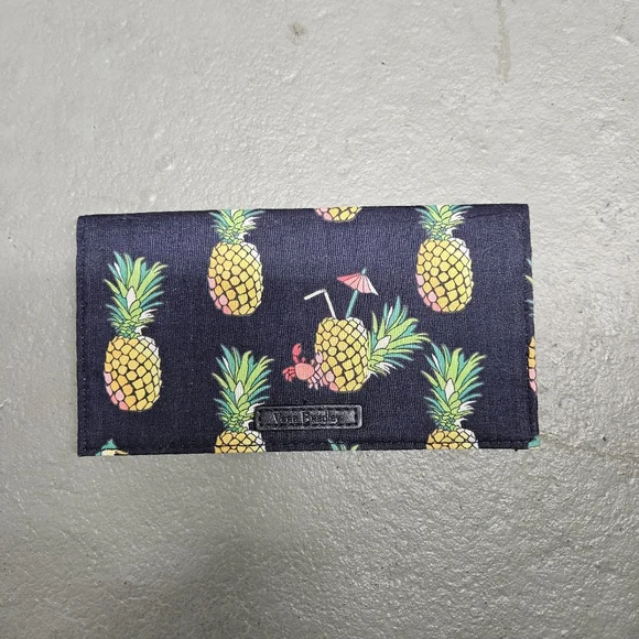 Vera Bradley Checkbook Cover Toucan Party - Picture 5 of 8